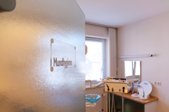 Zahnreinigung und Prophylaxe Norderstedt